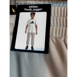 NWT Adidas Youth Jogger Pants Beige Tan Kids Sz. L 14-16 Fleece Lined Athleisure